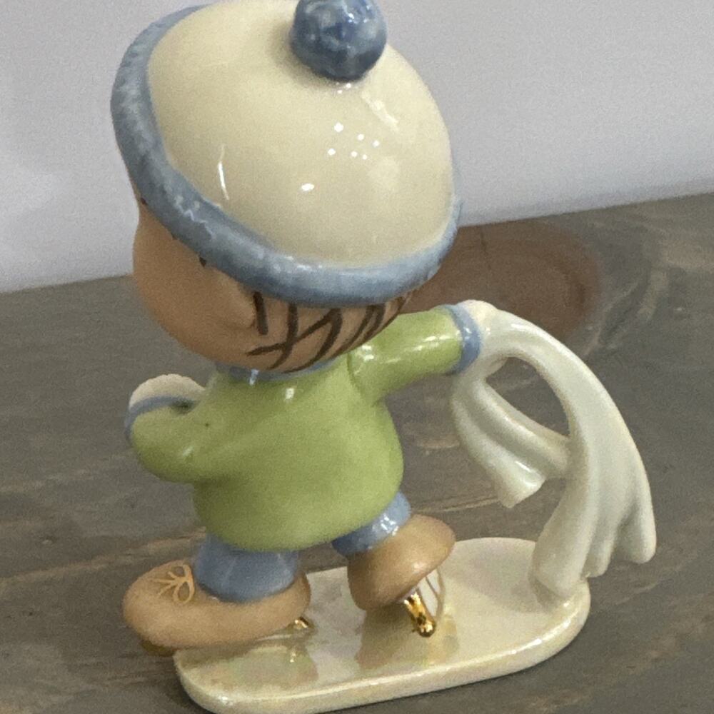 RARE Peanuts Linus Ice Skating W/Blanket Lenox- A Skating Party - Vintage Figure - Picture 7 of 13